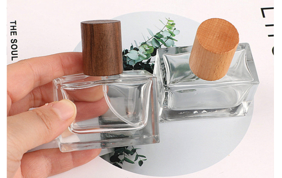 Portable 30ml Perfume Sub Bottle Glass Spray Walnut Beech Cover